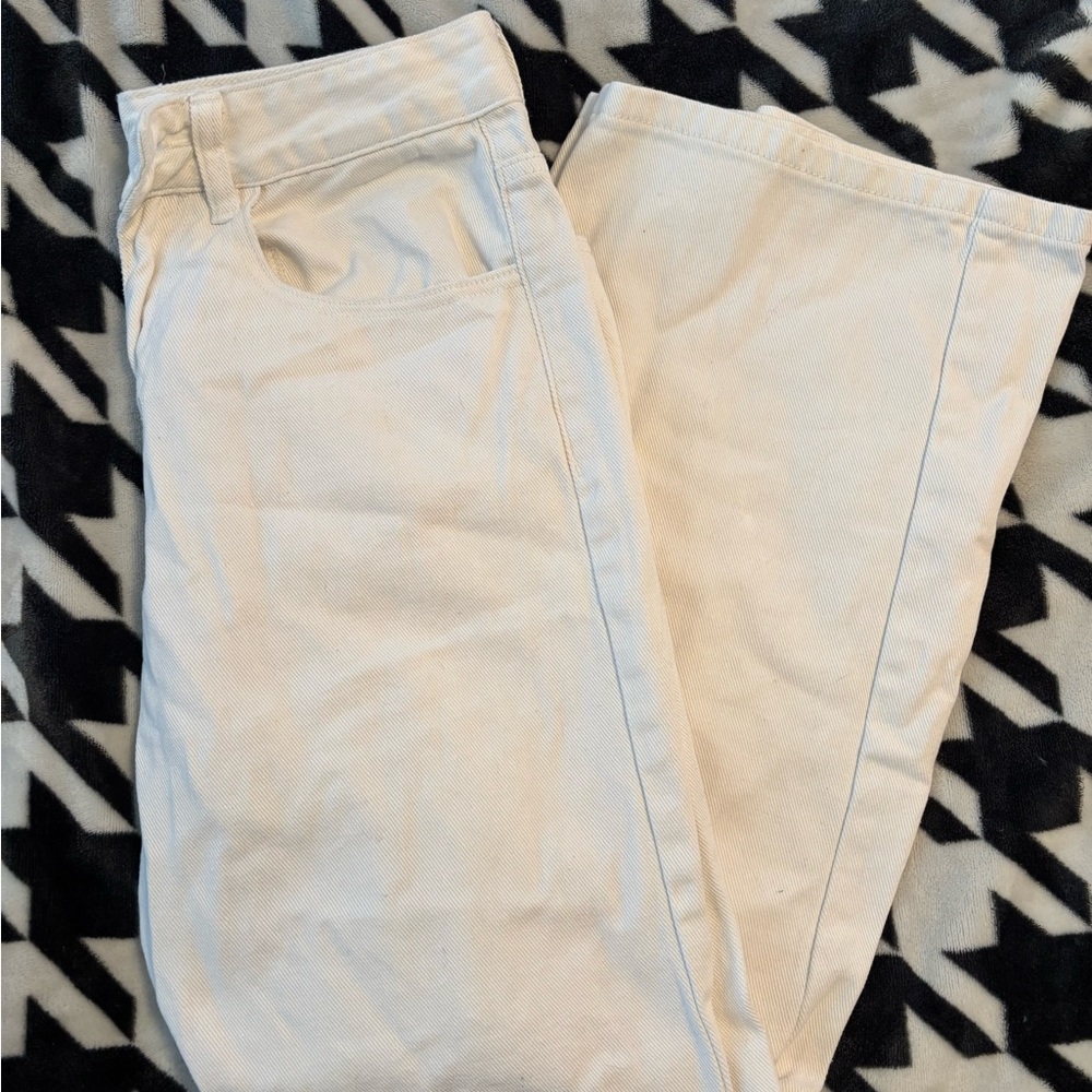 Women's white loose jeans
